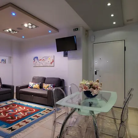 Luxury Cozy Large In The Center * סלוניקי